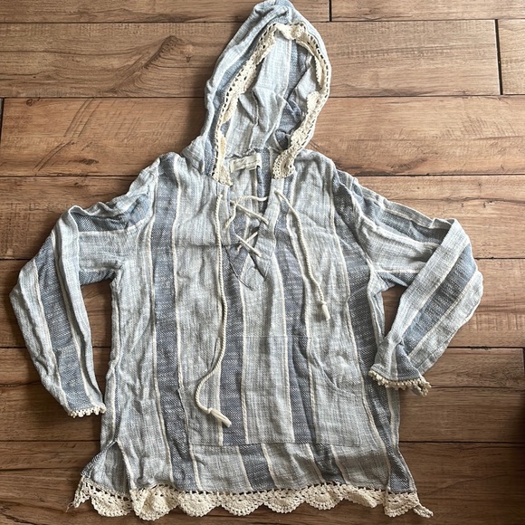 Vintage Havana Sweaters - Vintage Havana Beach Sweater